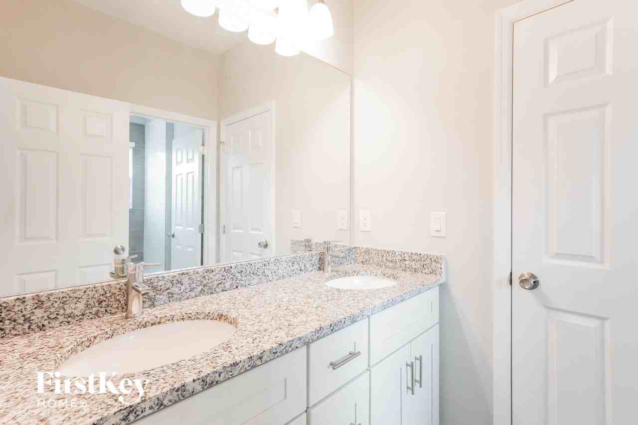 702 Caribou Dr - Photo 7 of 15