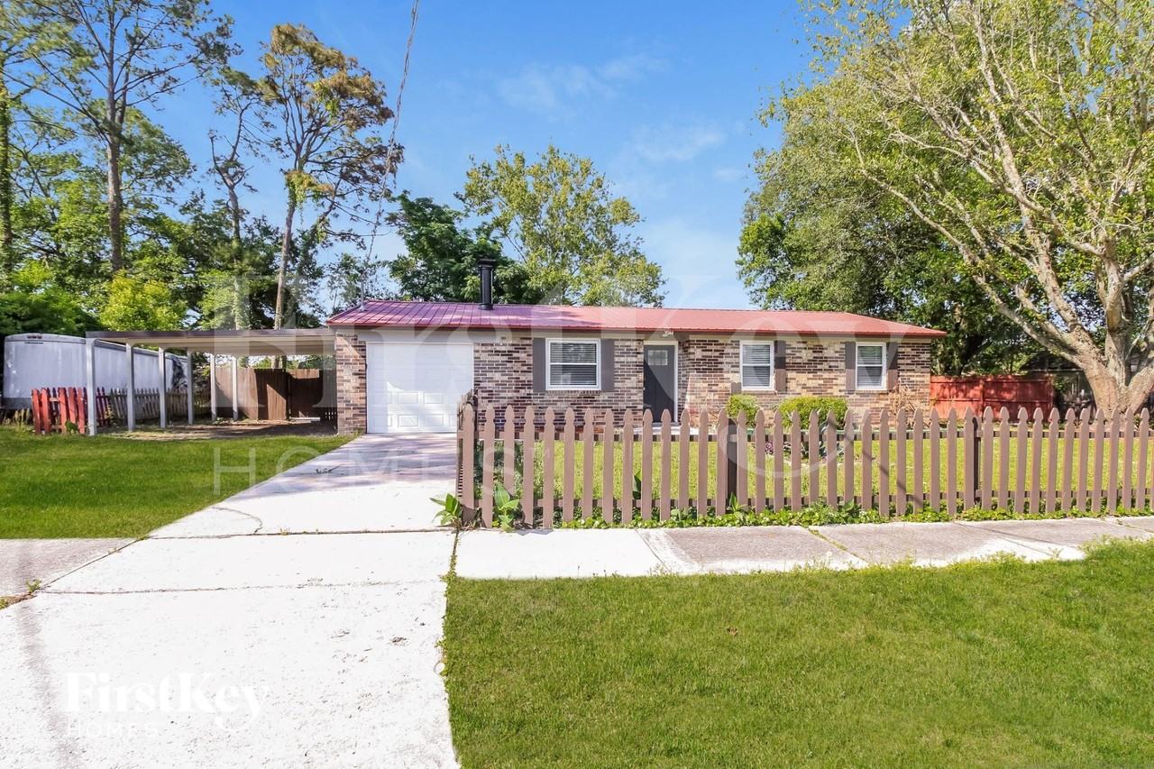 3044 San Salvadore Ave