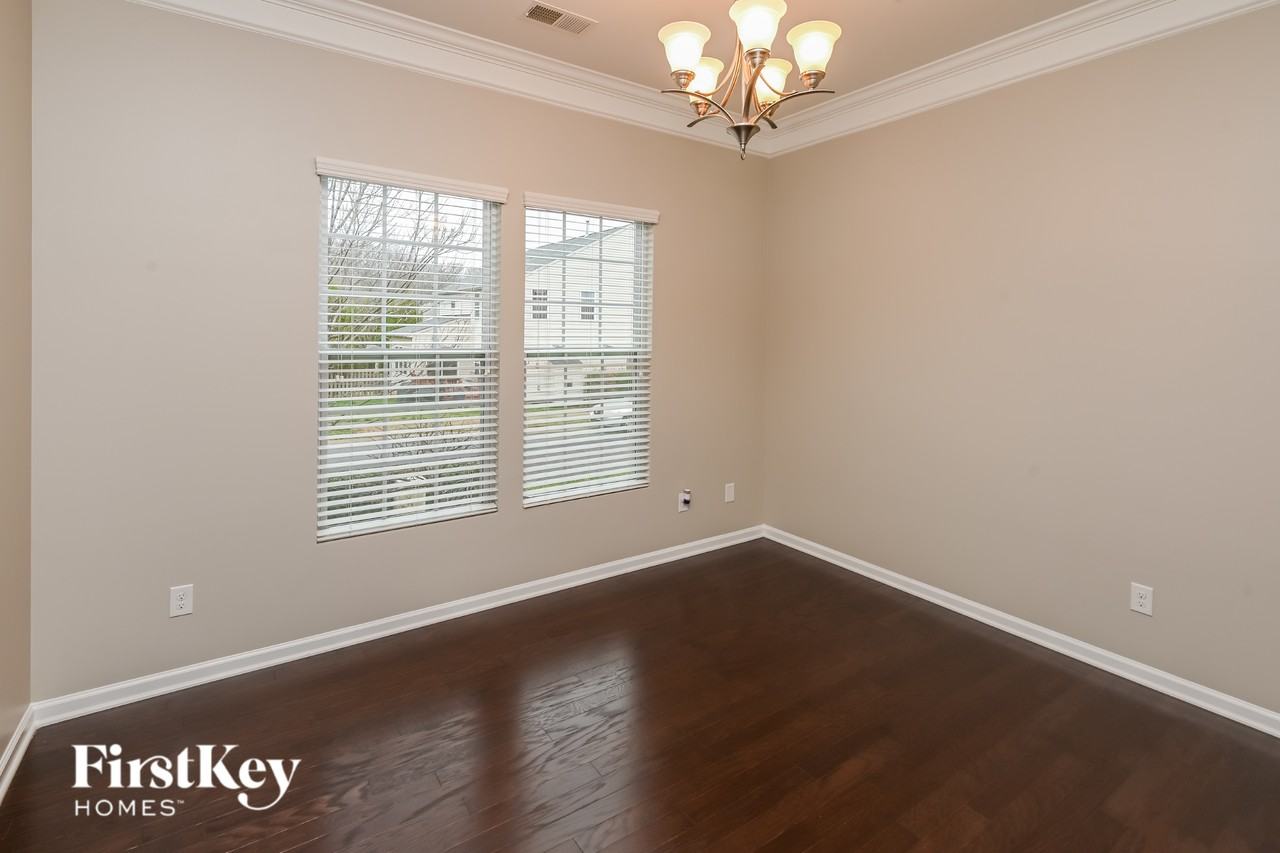 3616 Conner Glenn Dr - Photo 5 of 15