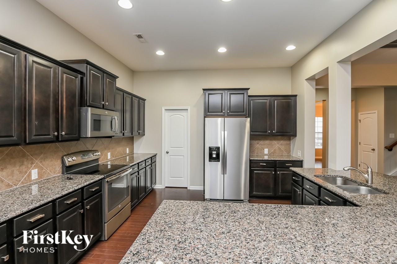 3616 Conner Glenn Dr - Photo 6 of 15