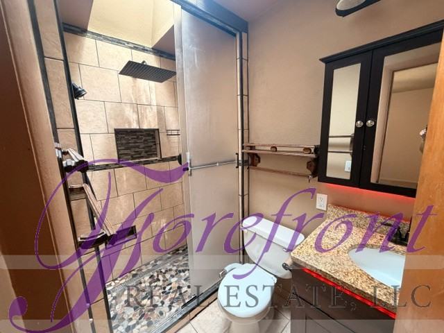 4055 E 8th St #1 - Photo 6 of 13
