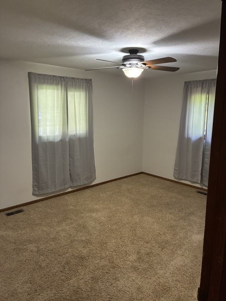 600 Catalina Dr #A - Photo 4 of 9