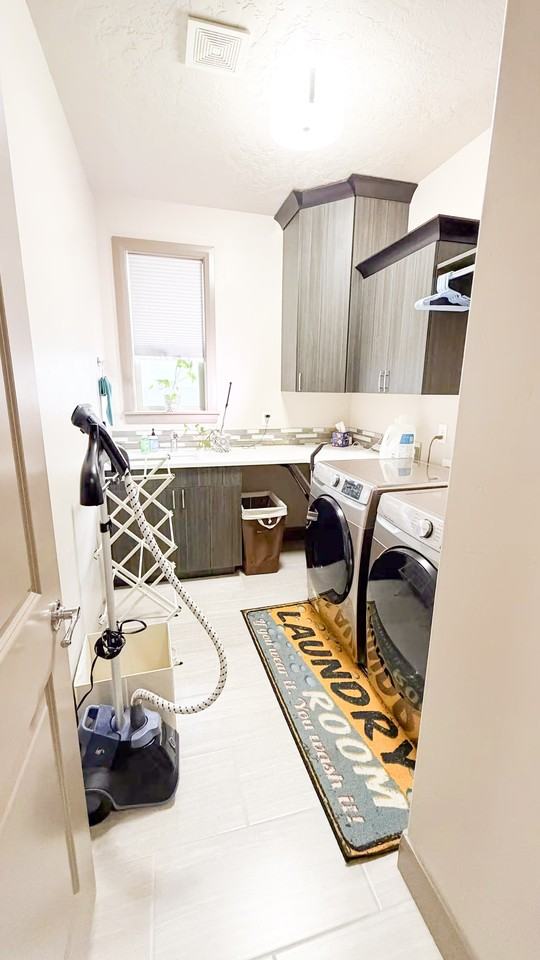 8046 S Snow Bird Ave #1 - Photo 4 of 10