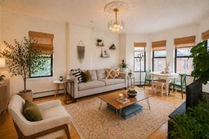 featured image of 10 Davis Ave