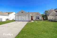 977 Hathaway Dr - Photo 1 of 1