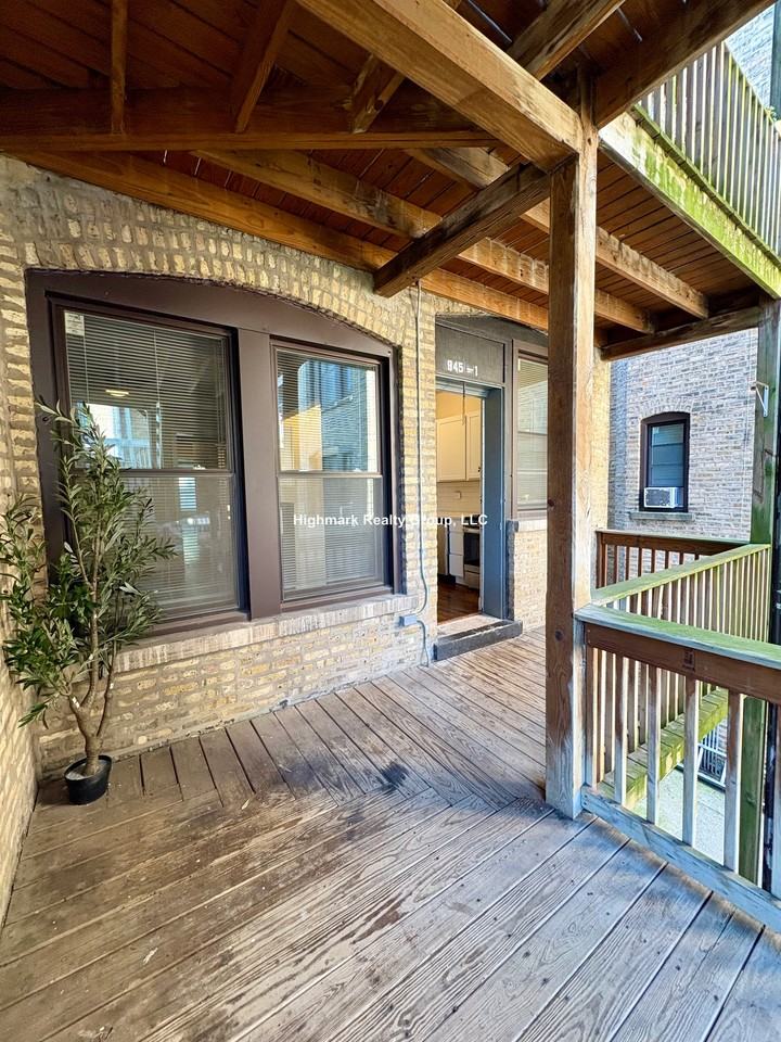 314 Lee St #2A - Photo 5 of 16