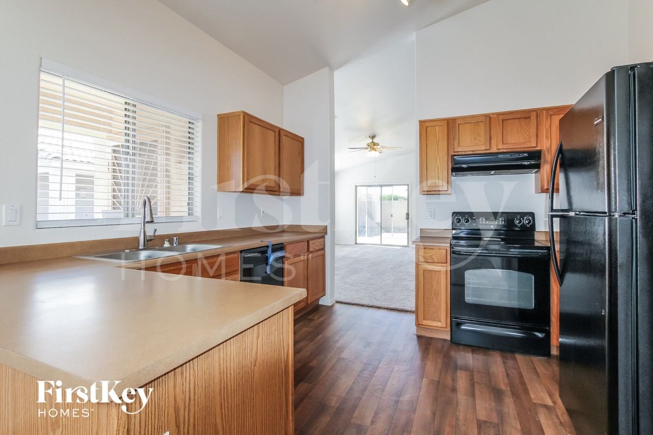 17750 N White Horse Trl - Photo 6 of 16