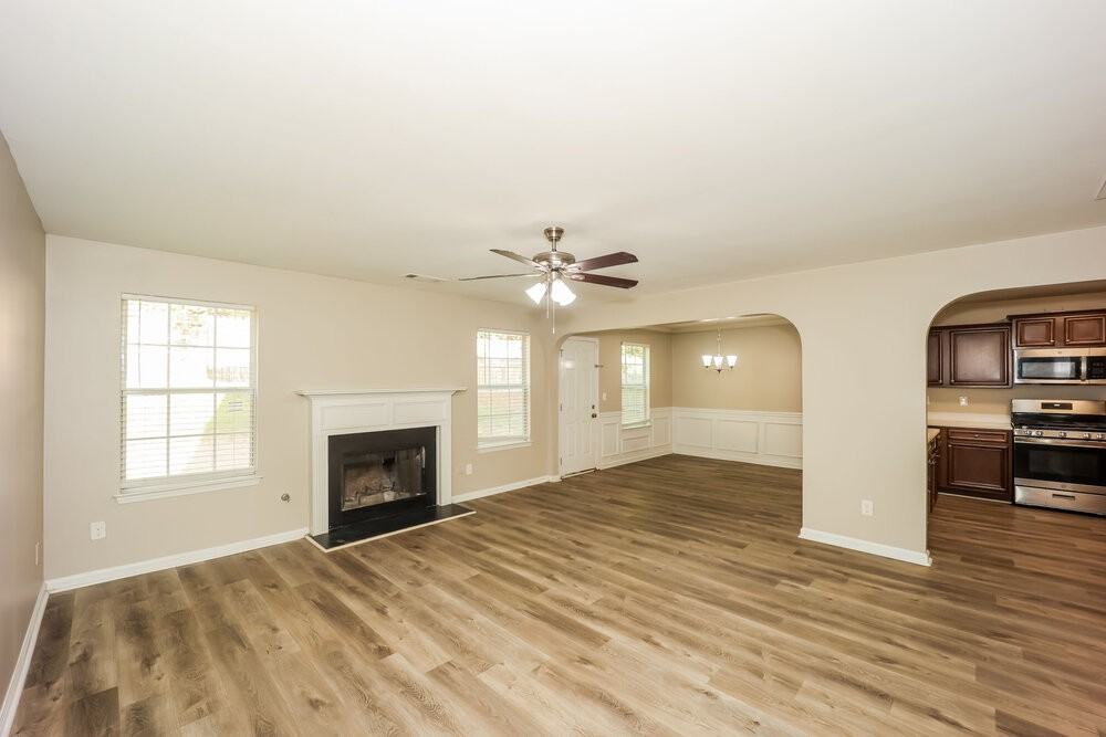 5584 Bluegrass Dr - Photo 5 of 17