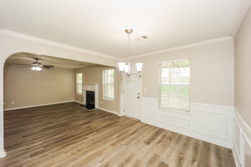 5584 Bluegrass Dr - Photo 7 of 17