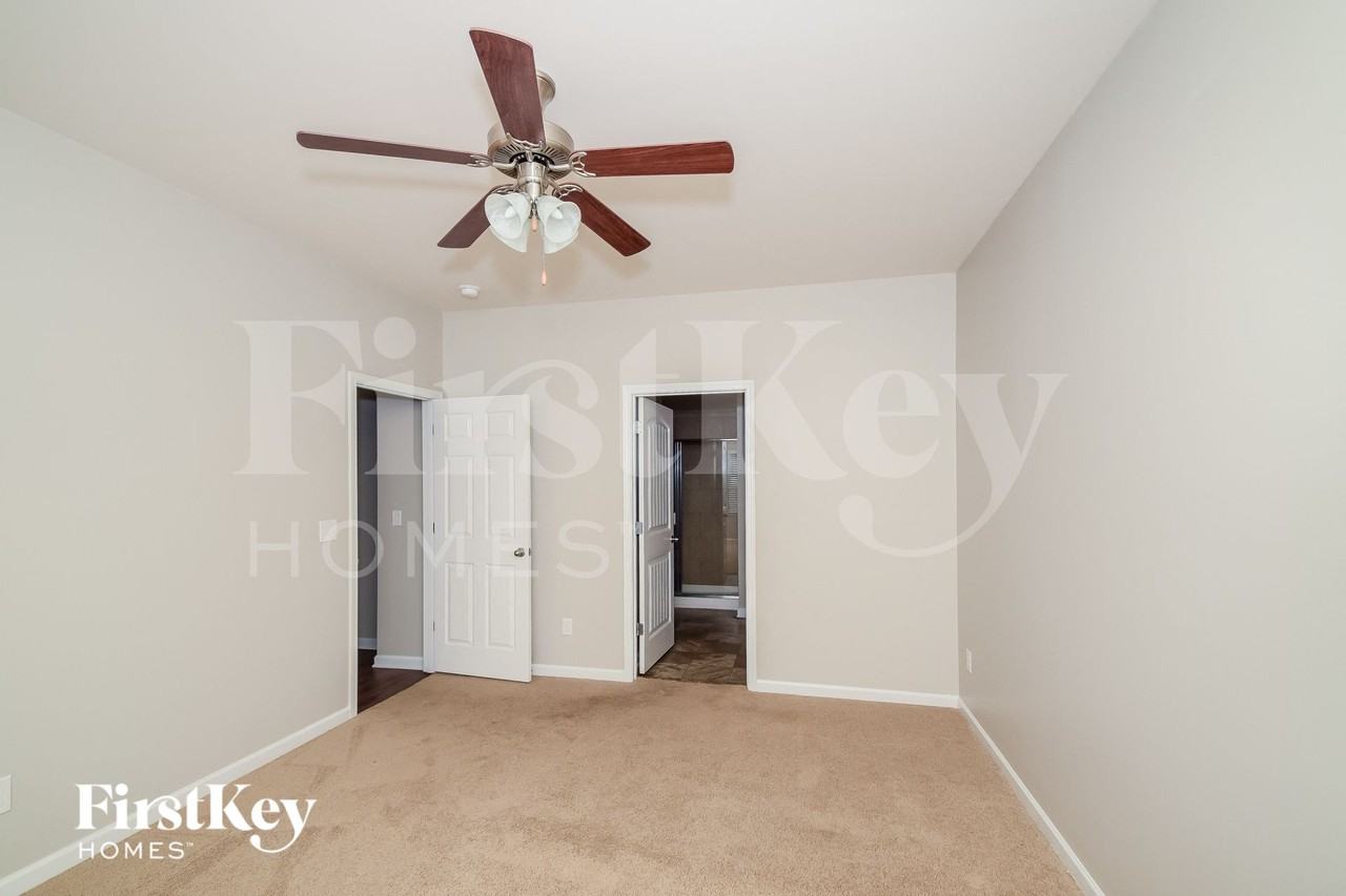 5029 Bella Ct - Photo 6 of 15