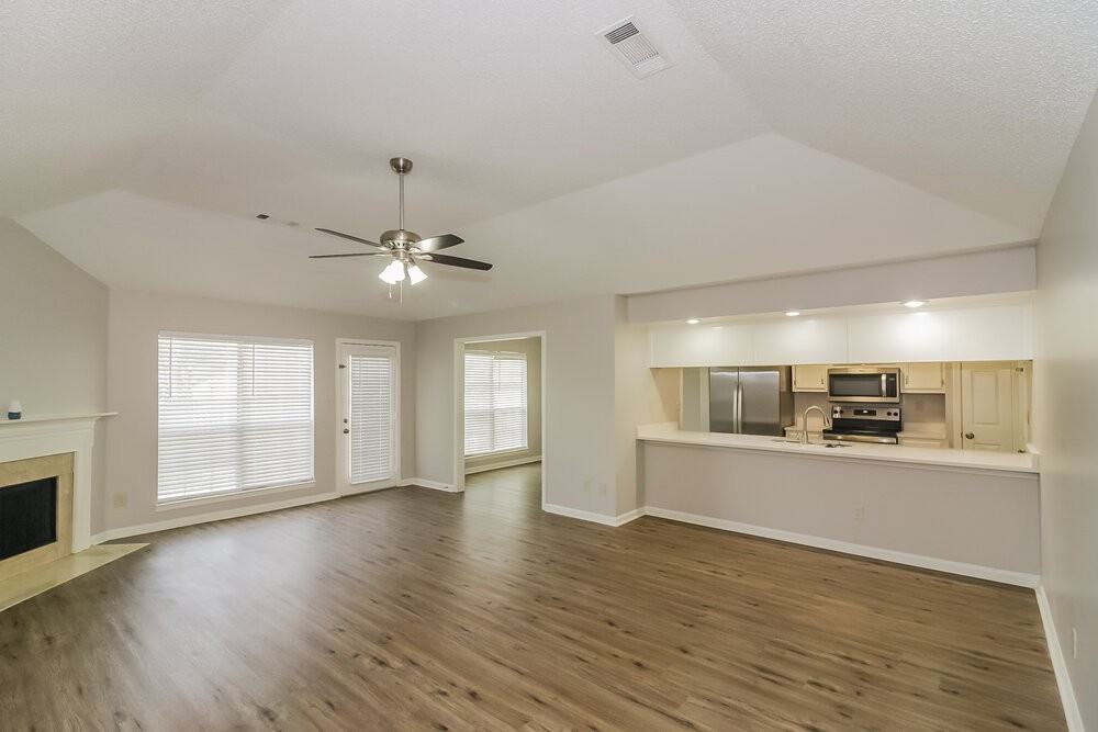 6640 Elmore Ridge Ln - Photo 3 of 16