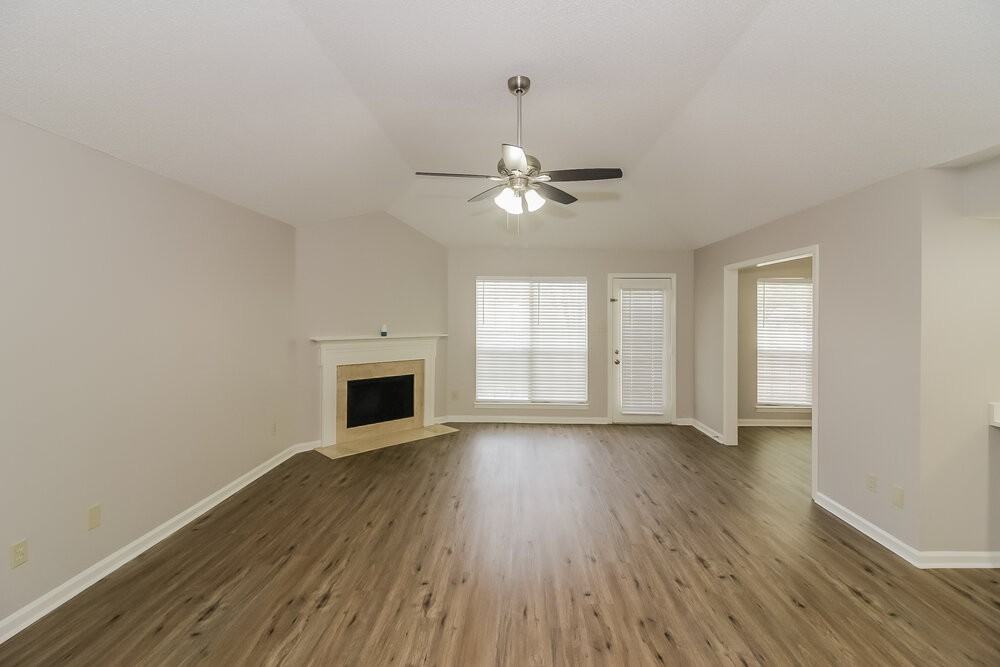 6640 Elmore Ridge Ln - Photo 4 of 16
