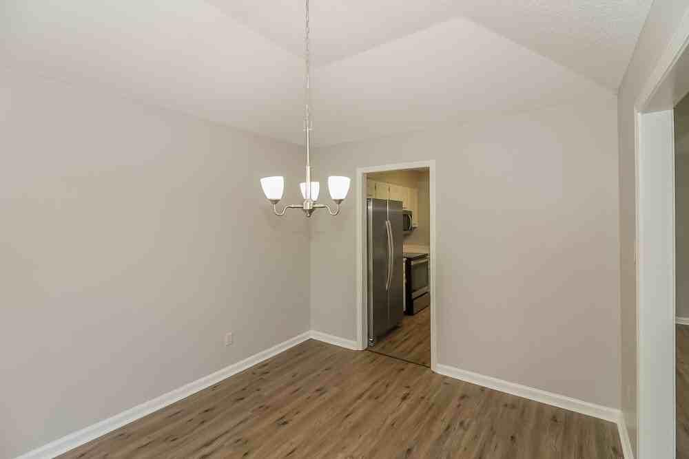 6640 Elmore Ridge Ln - Photo 6 of 16