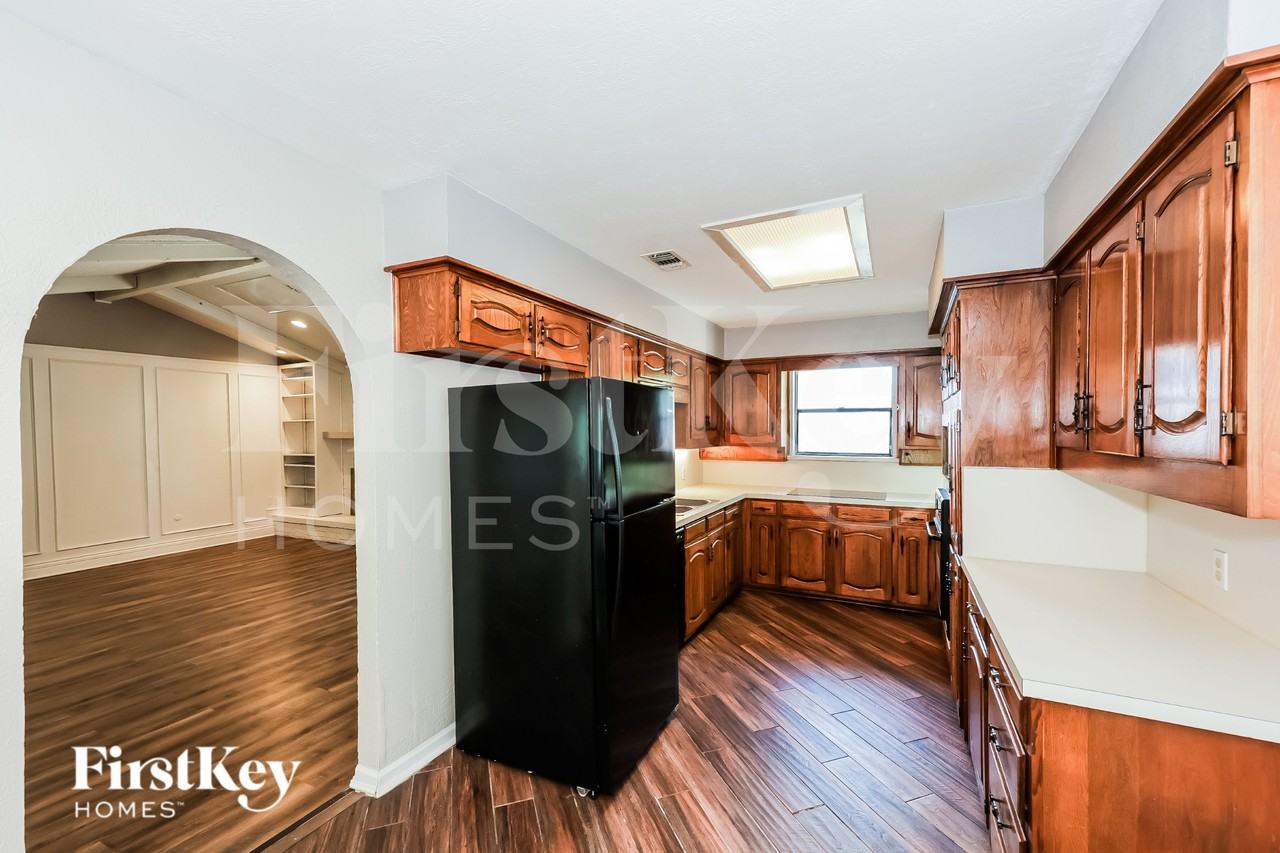 3944 Misty Meadow Dr - Photo 6 of 17