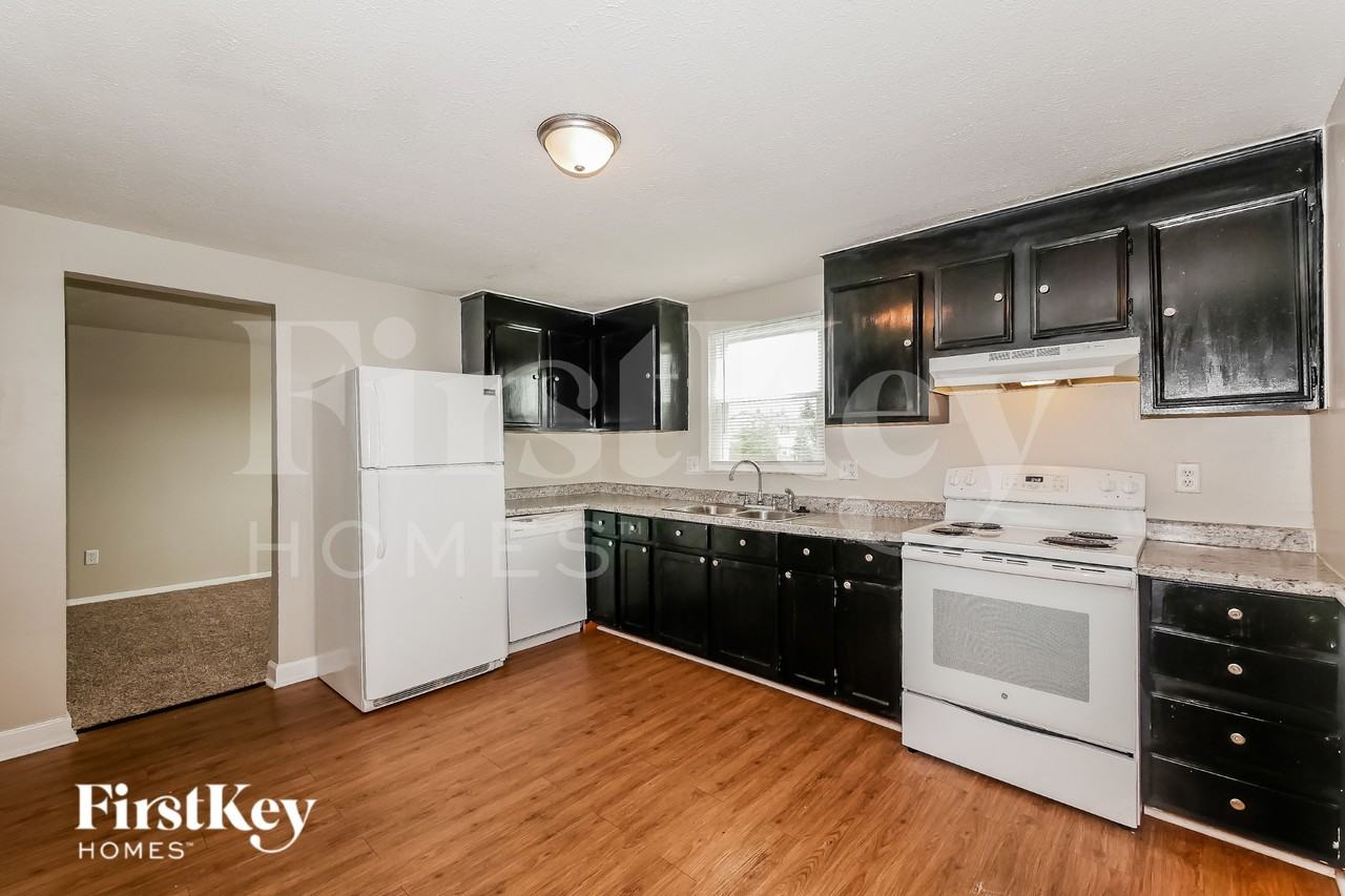 11415 Dunshire Dr - Photo 6 of 17