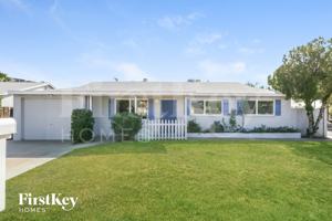 featured image of 1001 E Seldon Ln