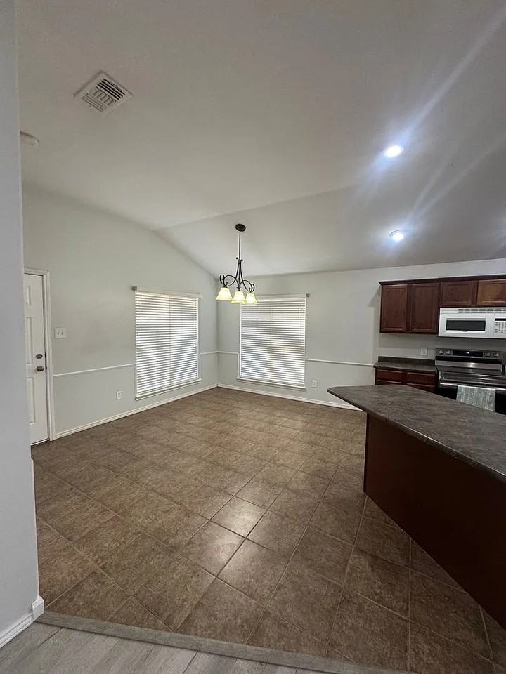 9304 Primrose Ave #1 - Photo 5 of 14