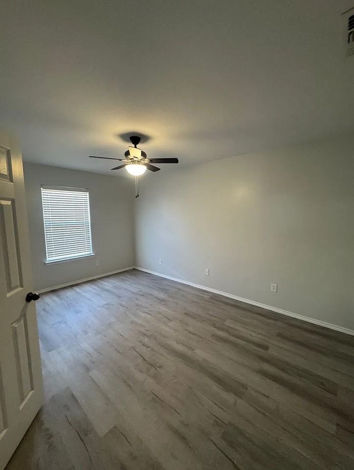 9304 Primrose Ave #1 - Photo 6 of 14