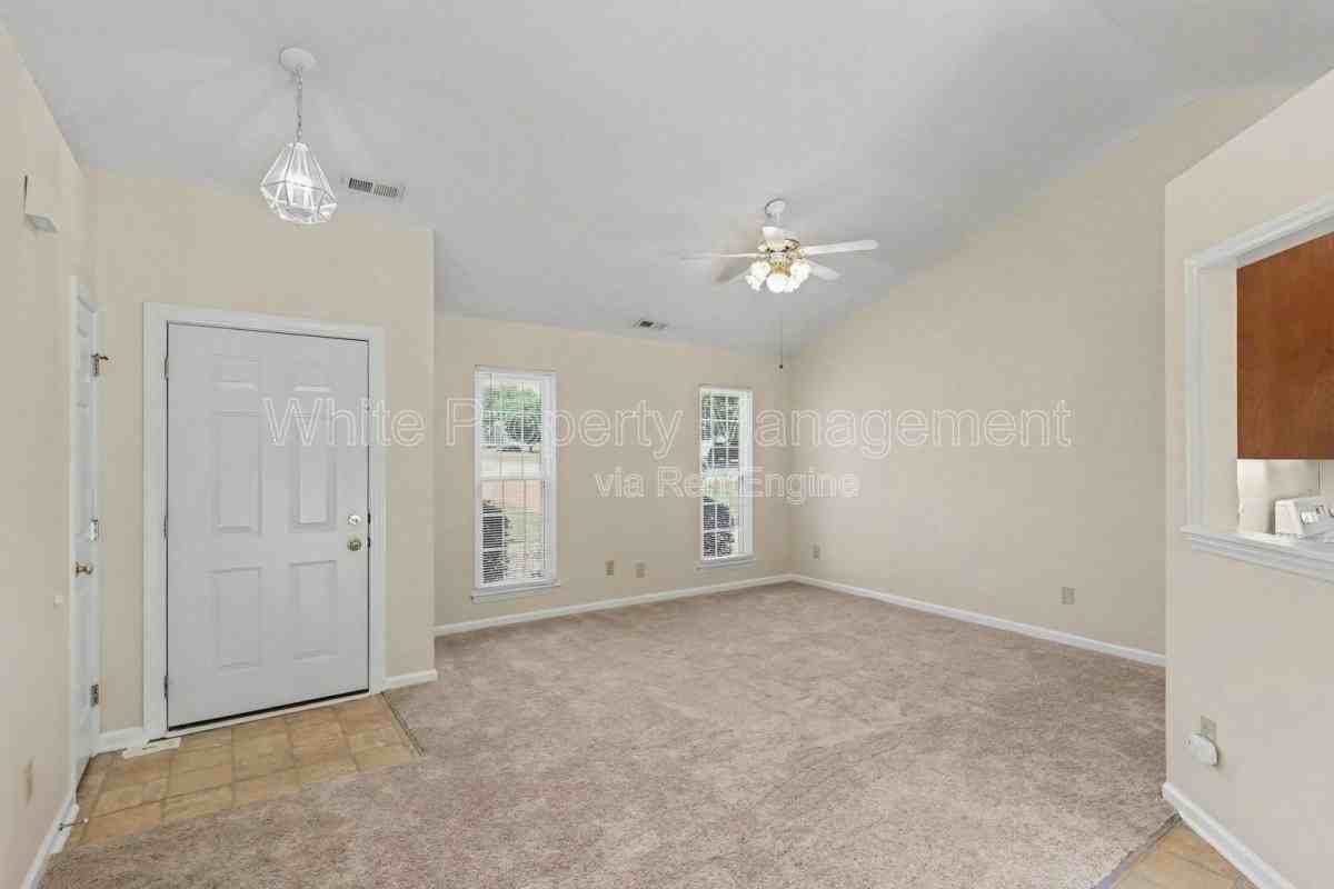 4609 Falcon Chase Dr Sw - Photo 2 of 10