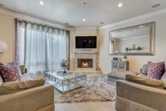 145 W Hawthorn St #1 - Photo 1 of 1