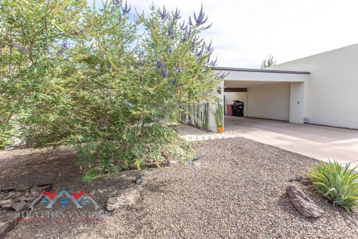 8623 E Devonshire Ave - Photo 3 of 10