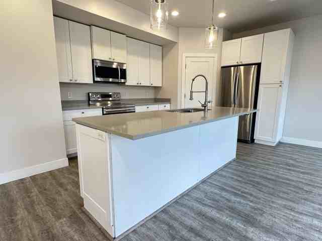 4137 S 900 E #C - Photo 4 of 17