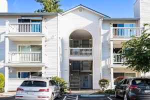 featured image of 11325 19th Ave Se #B304