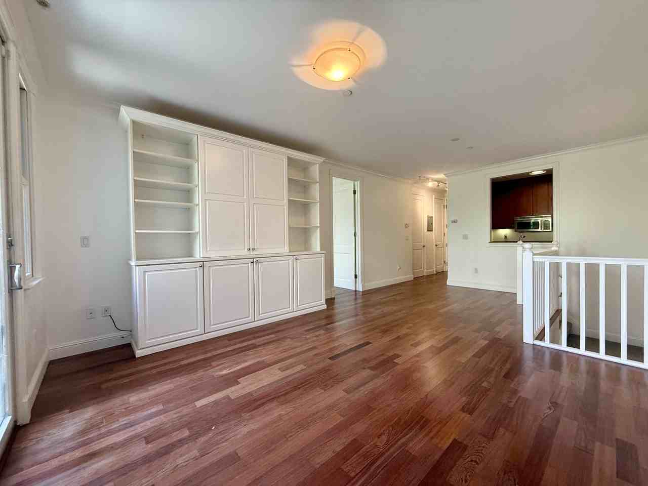 3316 California St #MAIN - Photo 5 of 33