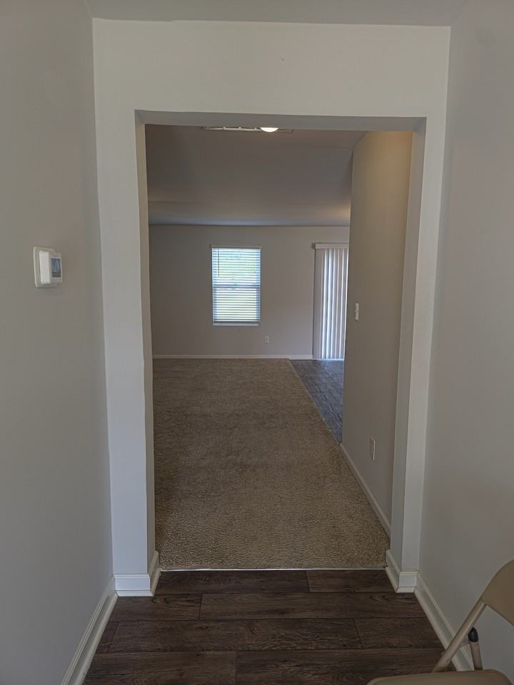 129 Maple Tree Ln #1 - Photo 3 of 33