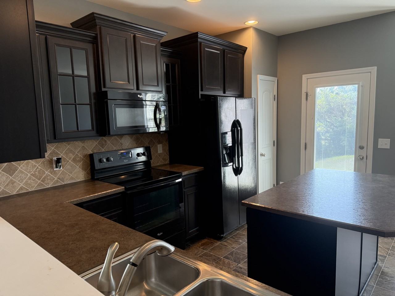 605 Foster Ln #1 - Photo 7 of 19