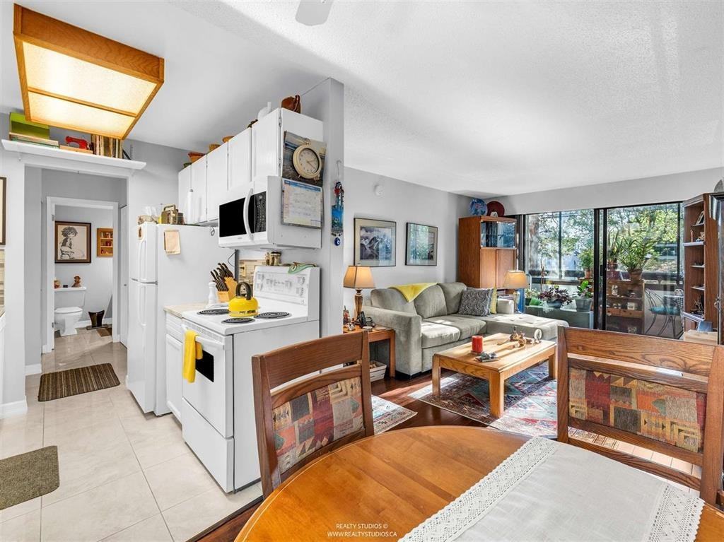515 Eleventh St #106 - Photo 6 of 10