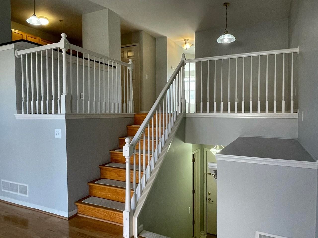 2838 Barclay Way - Photo 5 of 26