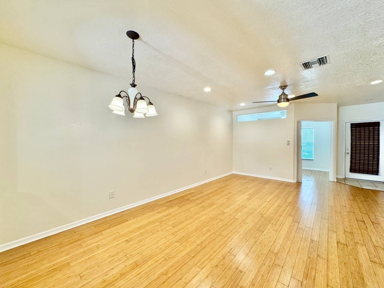 12381 Foxmoor Peak Dr - Photo 4 of 28