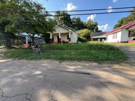featured image of 802 Williams St