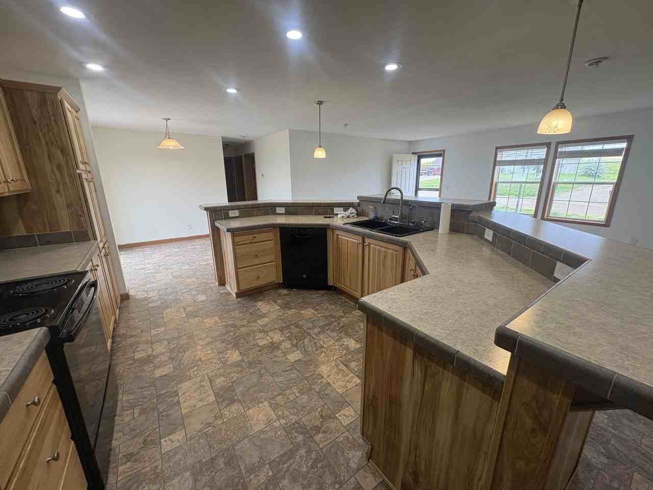 2619 Terrace View Dr - Photo 2 of 12