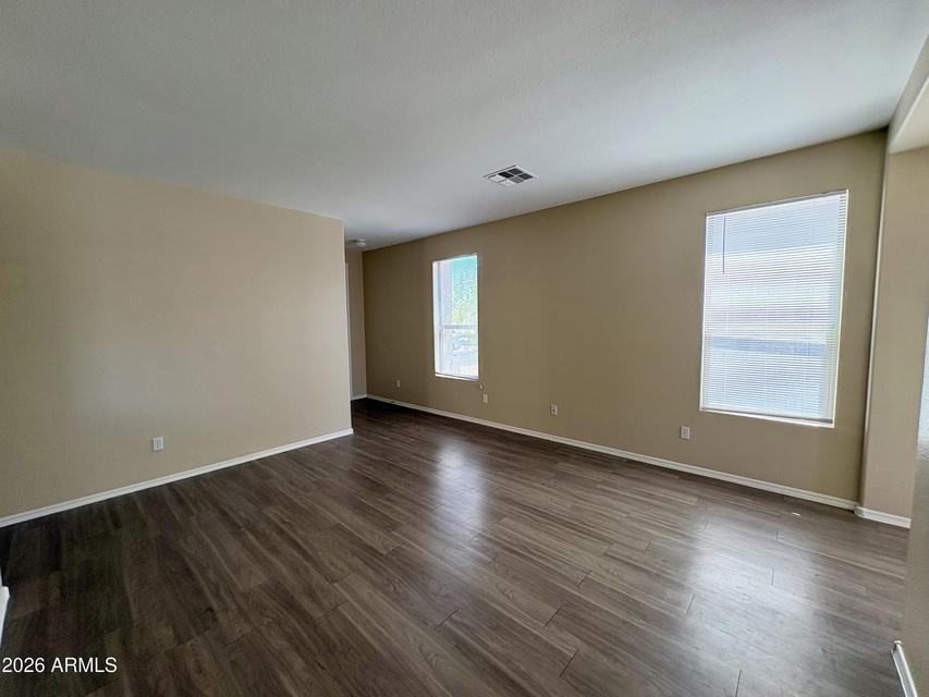 17021 W Rimrock St - Photo 6 of 32