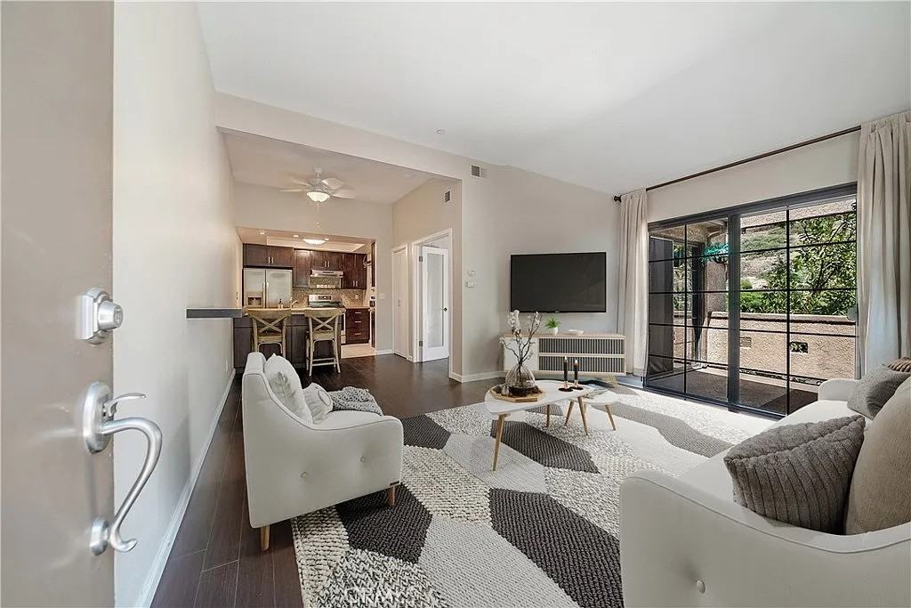 1068 Calle Del Cerro #1516 - Photo 7 of 13