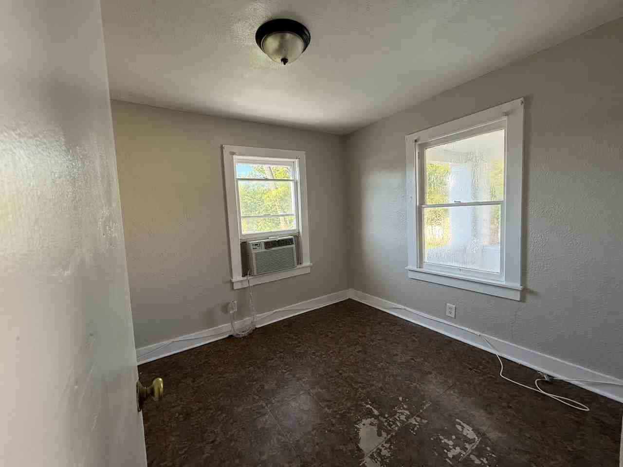 5150 6th St #3 - Photo 5 of 8