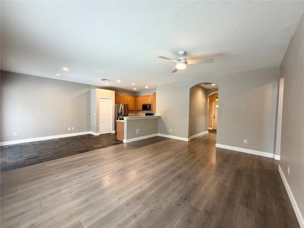 804 Coade Stone Dr - Photo 3 of 30