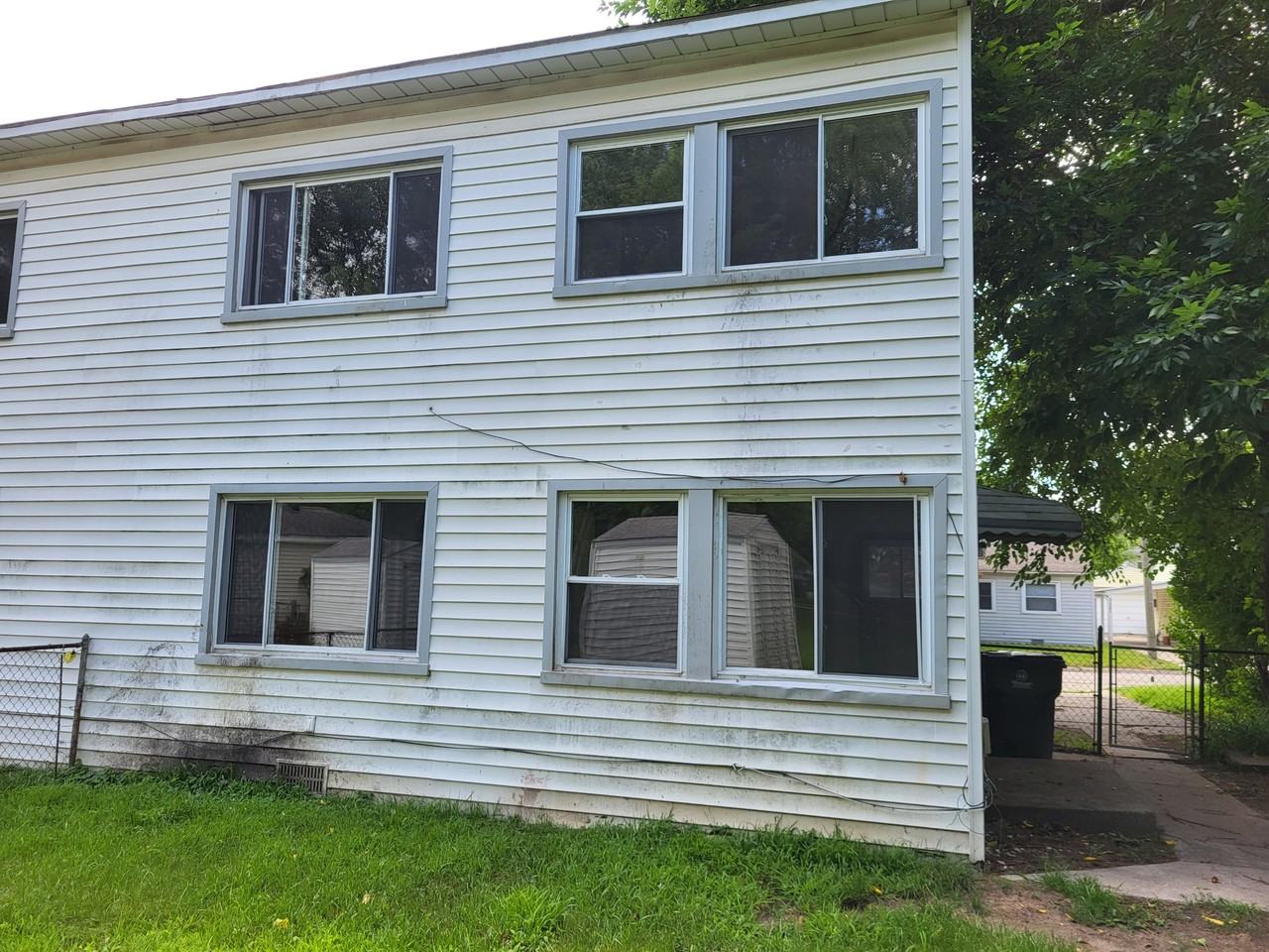 32258 Oscoda Ct - Photo 4 of 10