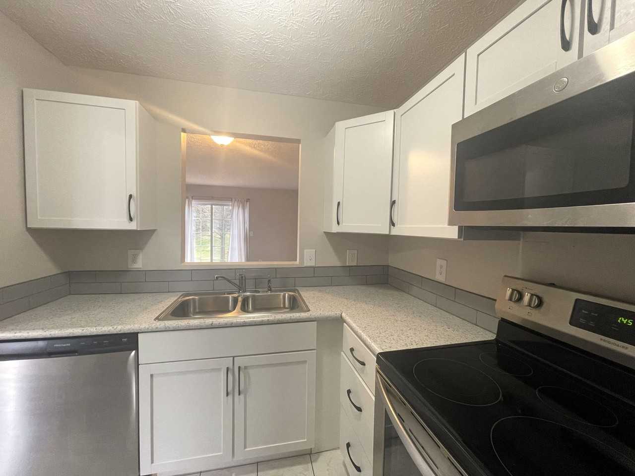 2266 Lila Way - Photo 6 of 20