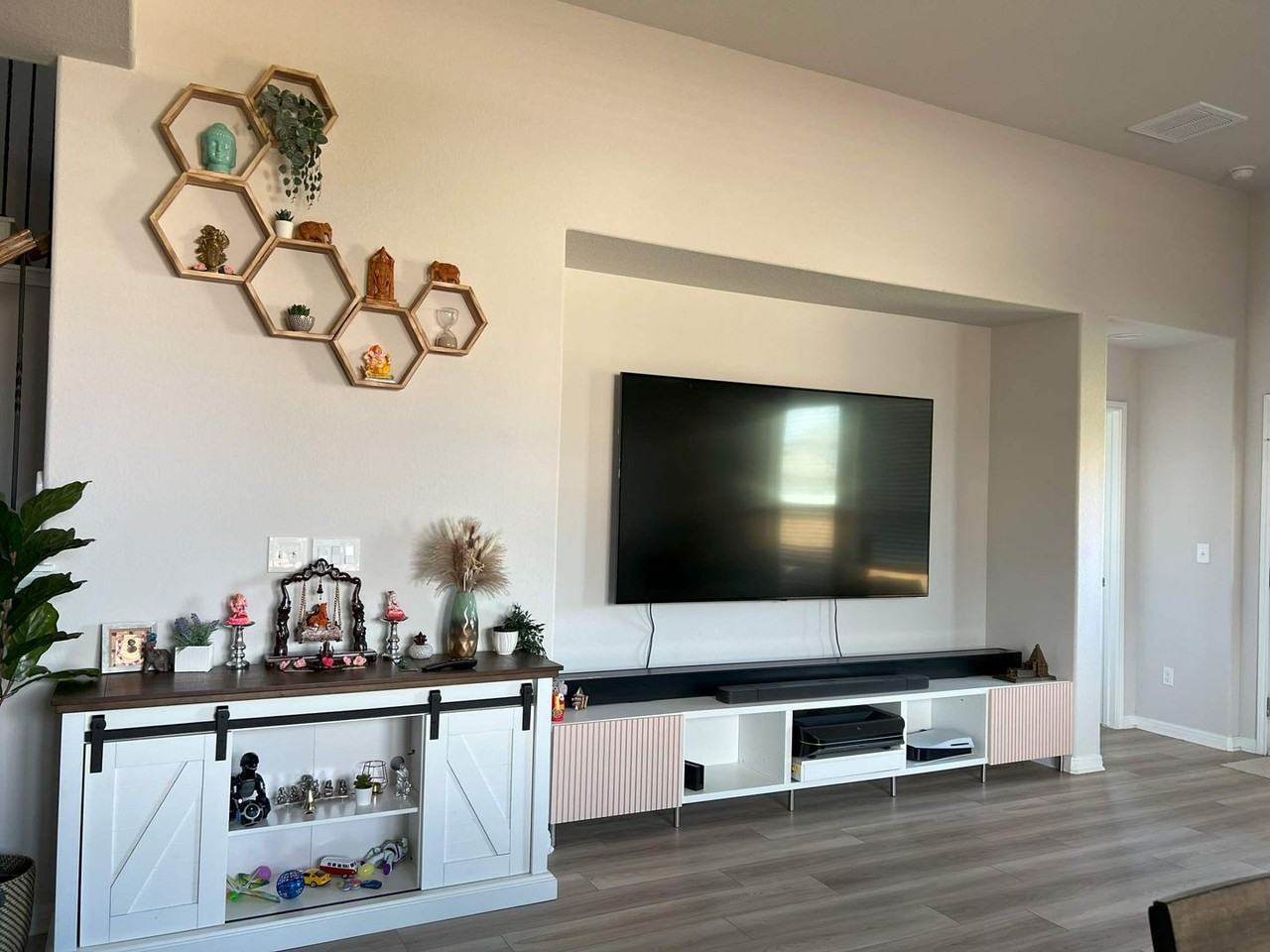 100 Petersburg St - Photo 6 of 13