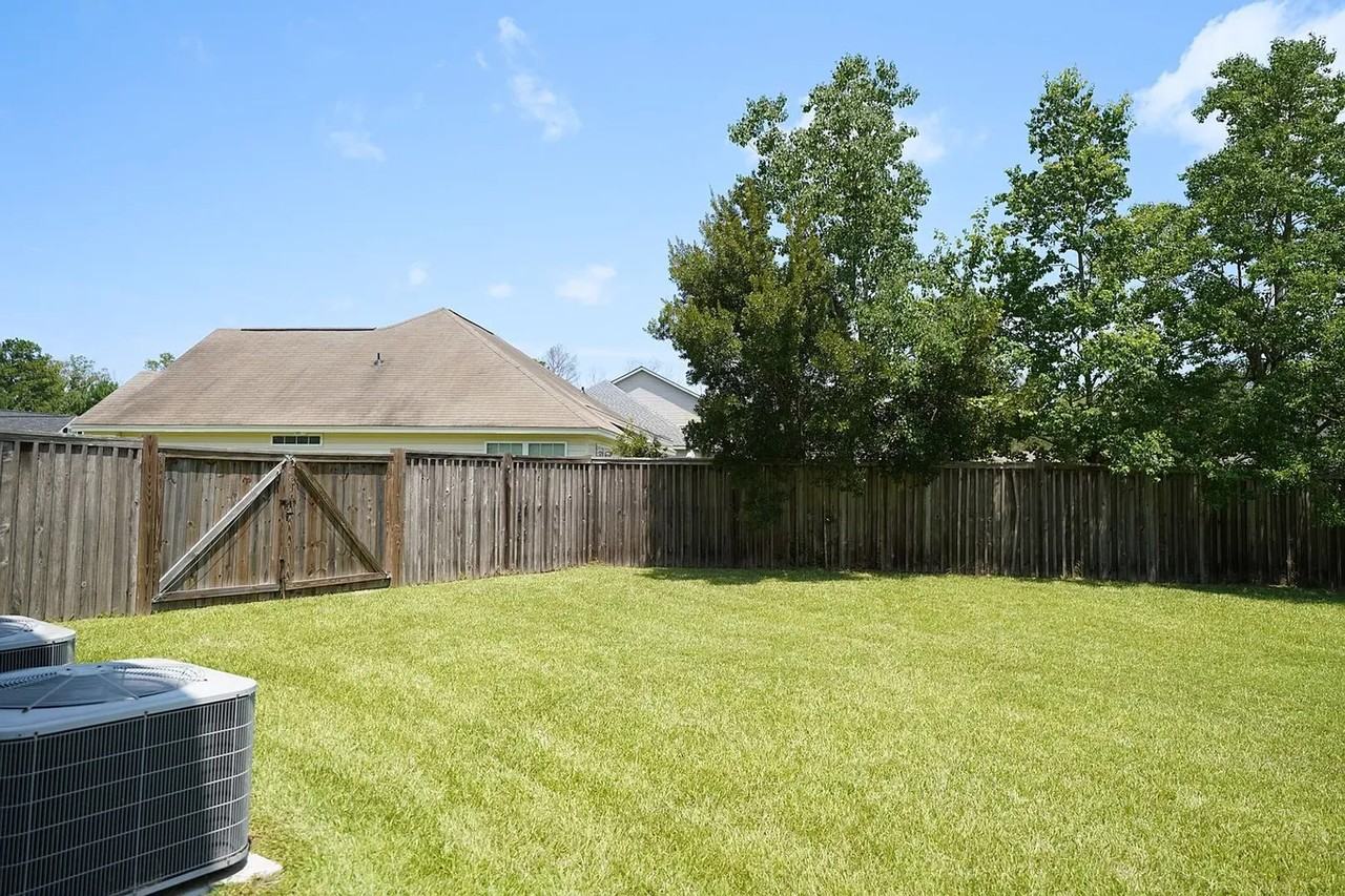 8 Woods Way - Photo 6 of 35