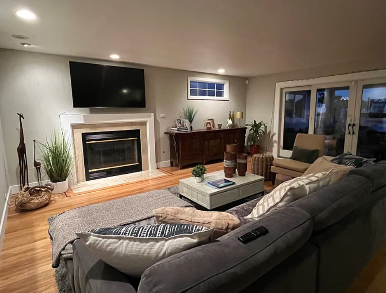 1717 Lake St - Photo 3 of 16