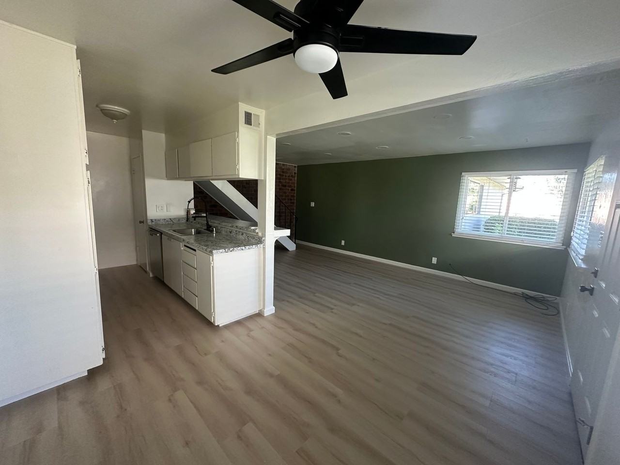 3673 Park Dr - Photo 4 of 22