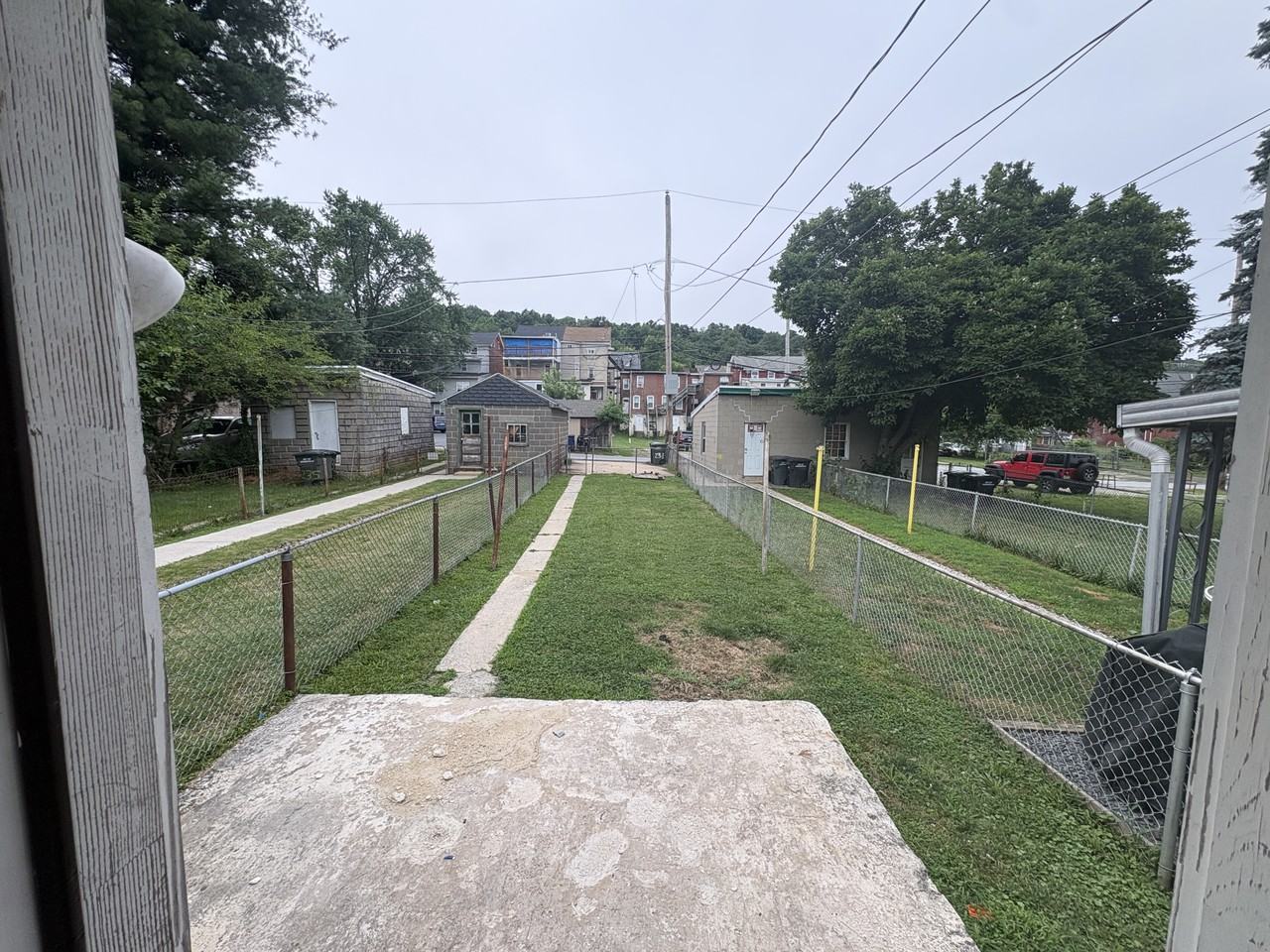 231 Charles St - Photo 7 of 17