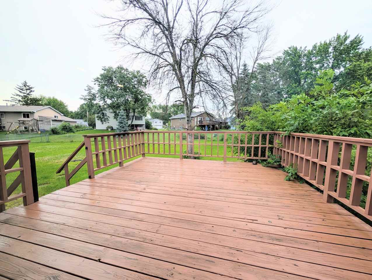 4382 Rosebriar Ave - Photo 4 of 16