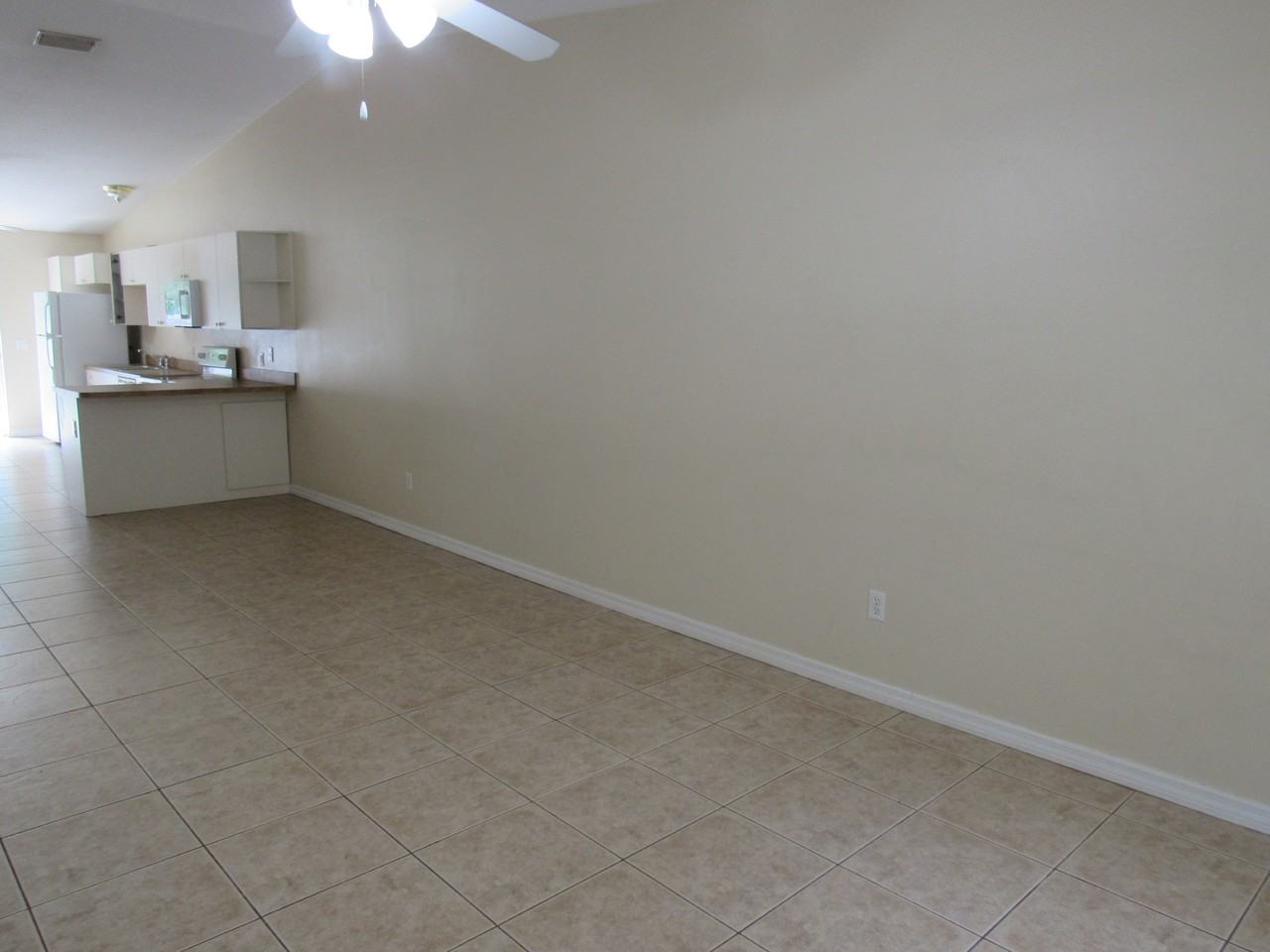 2939 India Palm Dr - Photo 4 of 11