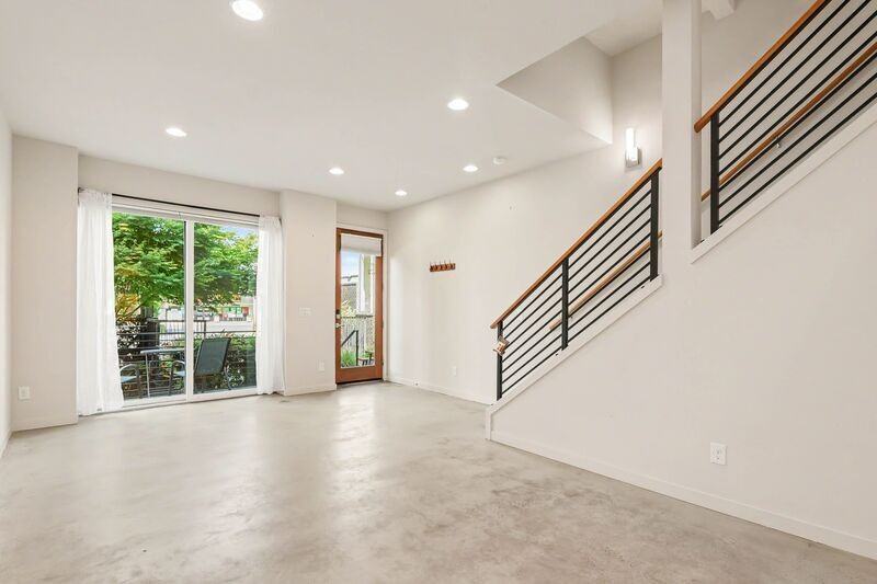3810 California Ave Sw #B - Photo 5 of 26