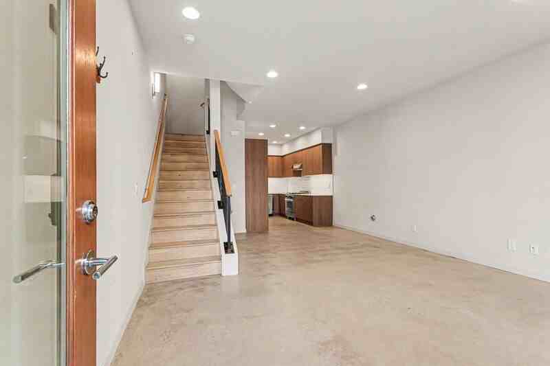 3810 California Ave Sw #B - Photo 6 of 26